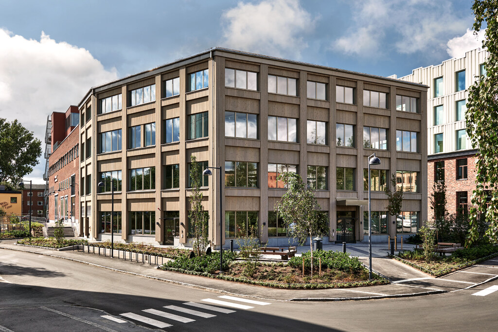 Stockholm Wood Citys första byggnad är härmed invigd!